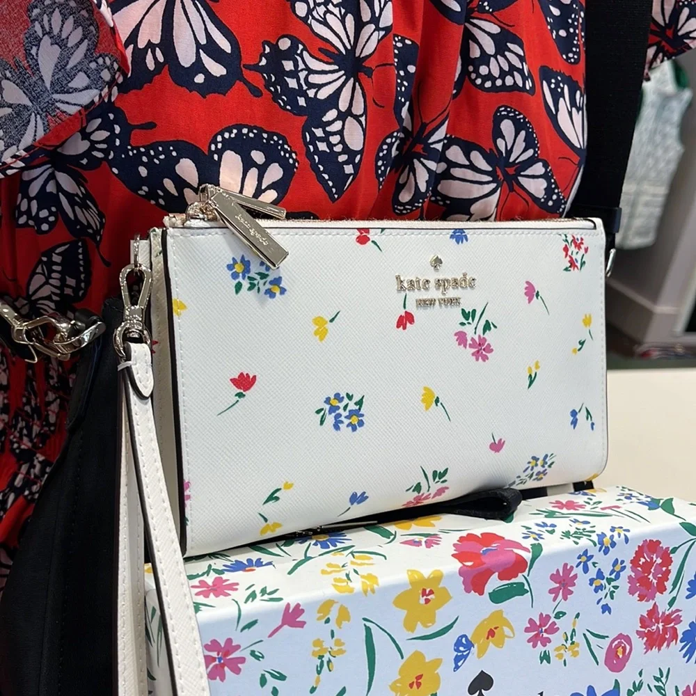 Kate Spade Staci Garden Bouquet Boxed Zip Wristlet
Cream Multi - Picture 7 of 16